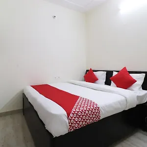 O Royal King Deluxe Hotel